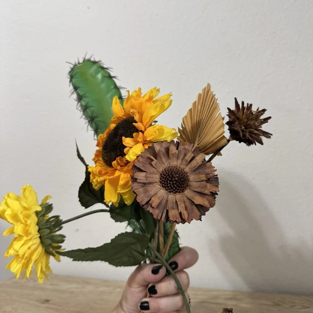 Southwestern Faux Floral Arrangement Vase Filler Western Cactus‎ Sunflowers